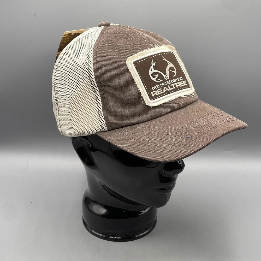 Realtree Baseball Cap Hunting Fishing Outdoors Trucker Cast Blast Adjustable NWT